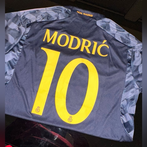 Soccer shirts - Picture 12 of 16